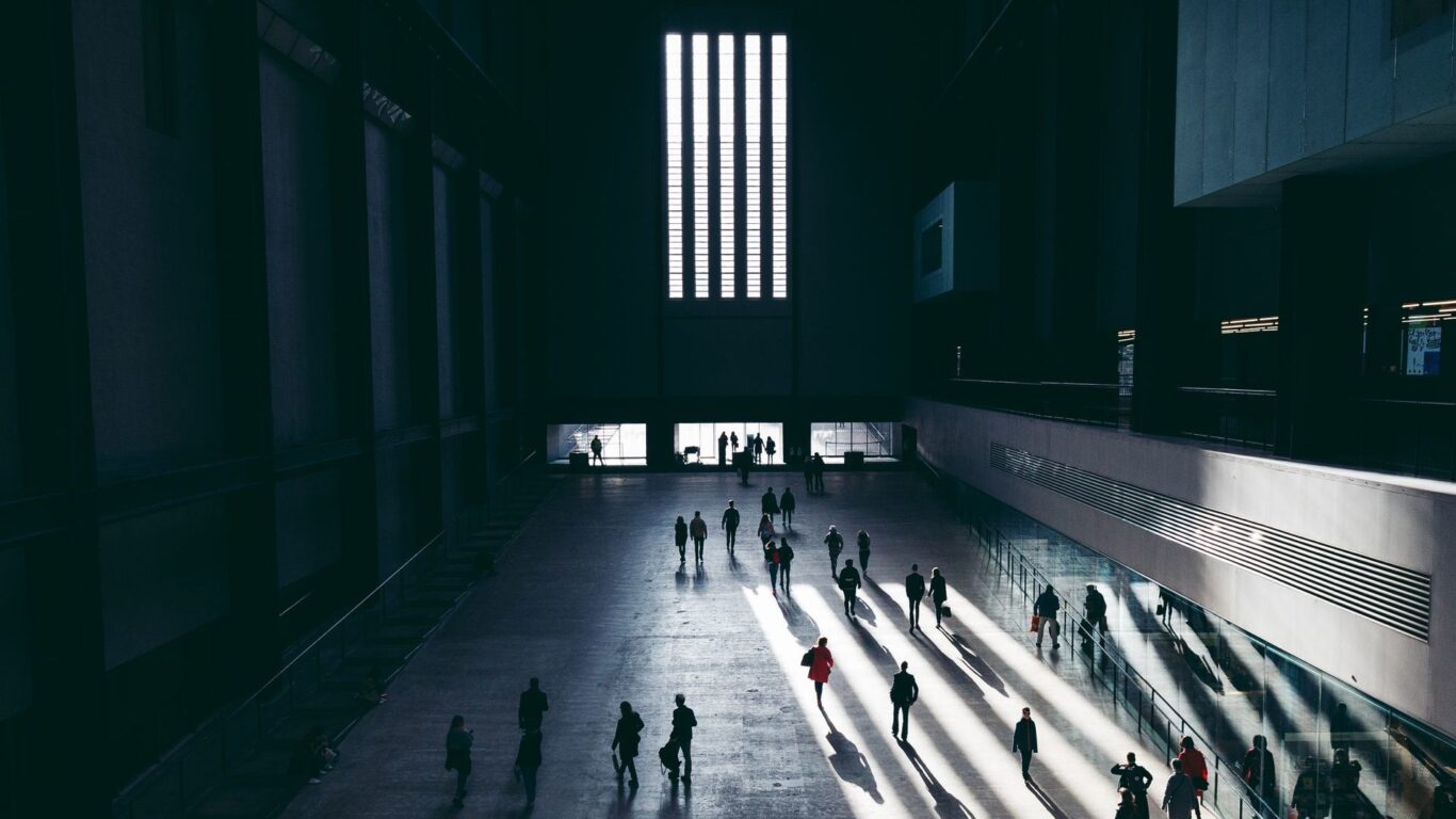 Tate Modern shutterstock_1081235060