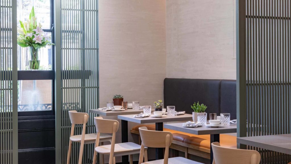la-suite-west-terrace-restaurant-03