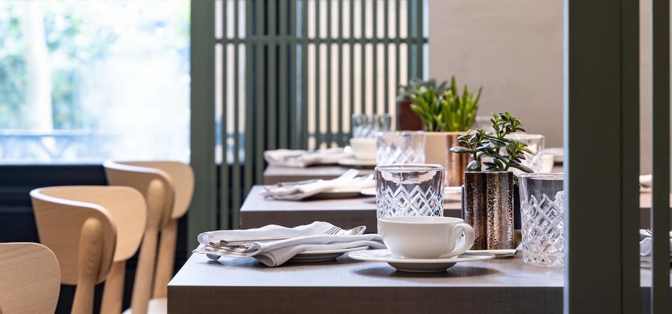 la-suite-west-terrace-restaurant-09-copy-2