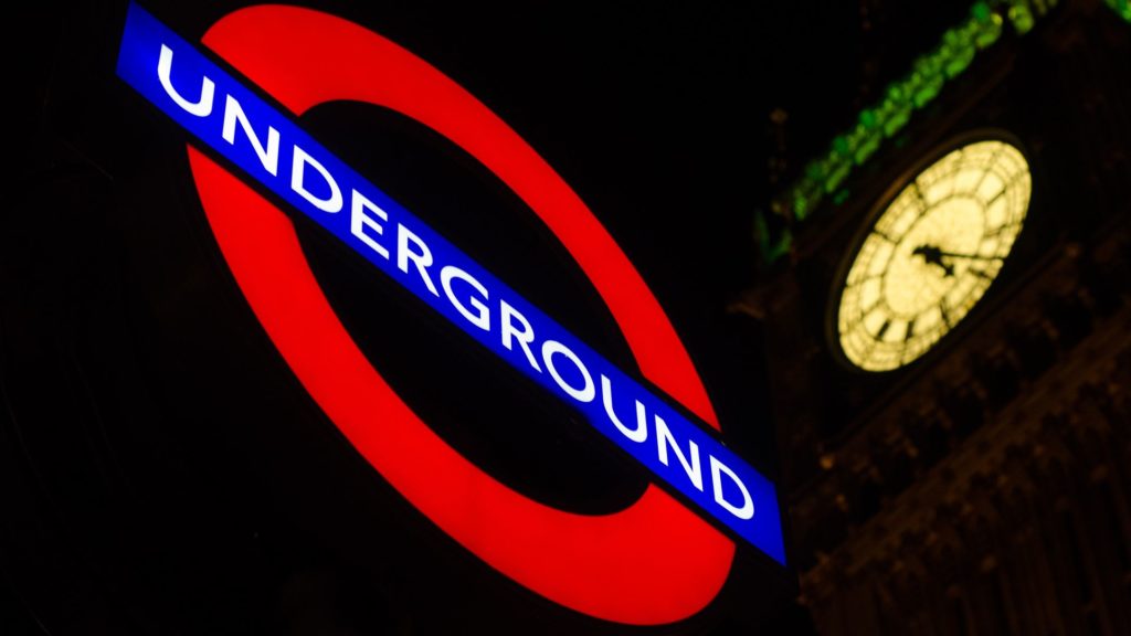 underground-sign-big-ben